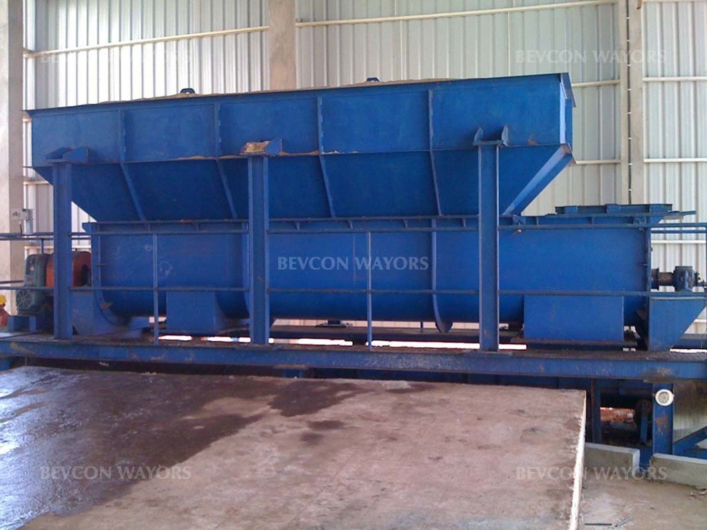 Bevcon-Screw-Conveyor-2-1024x768