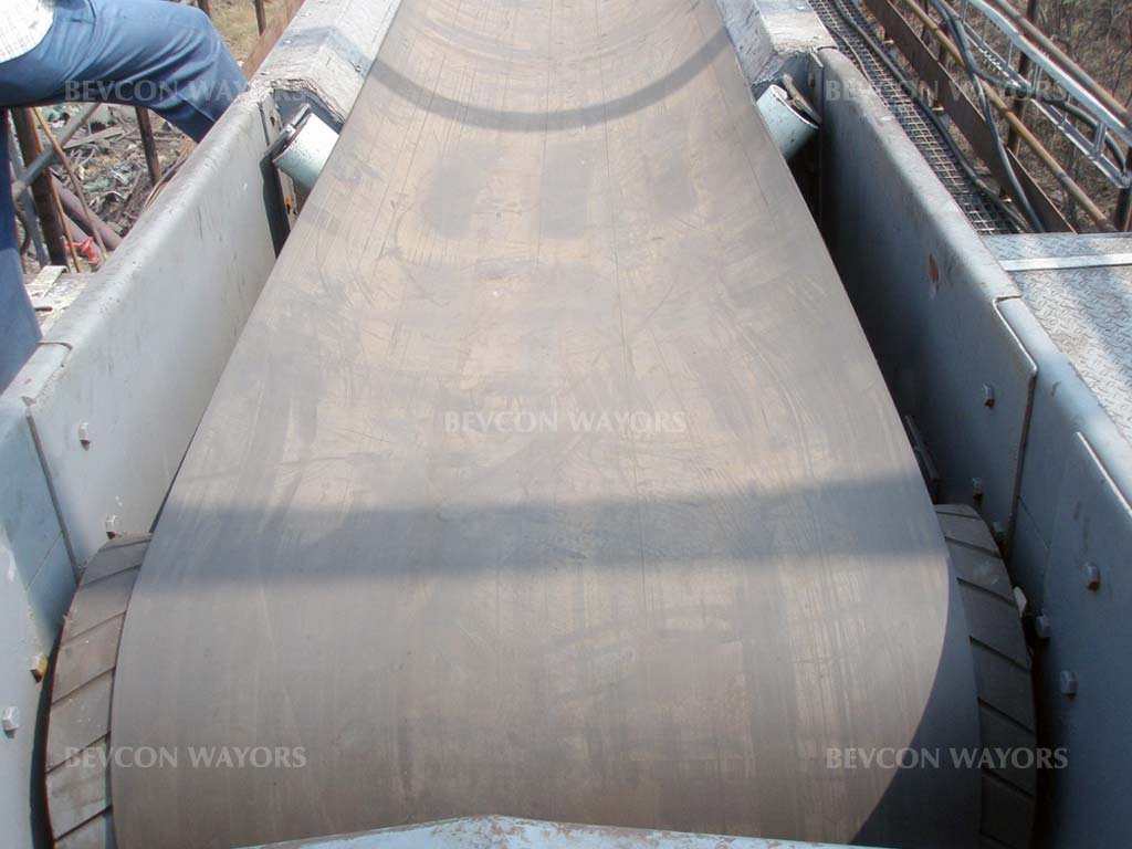 Bevcon-Air-Cushioned-Belt-Conveyor-for-handling-woodchip-5